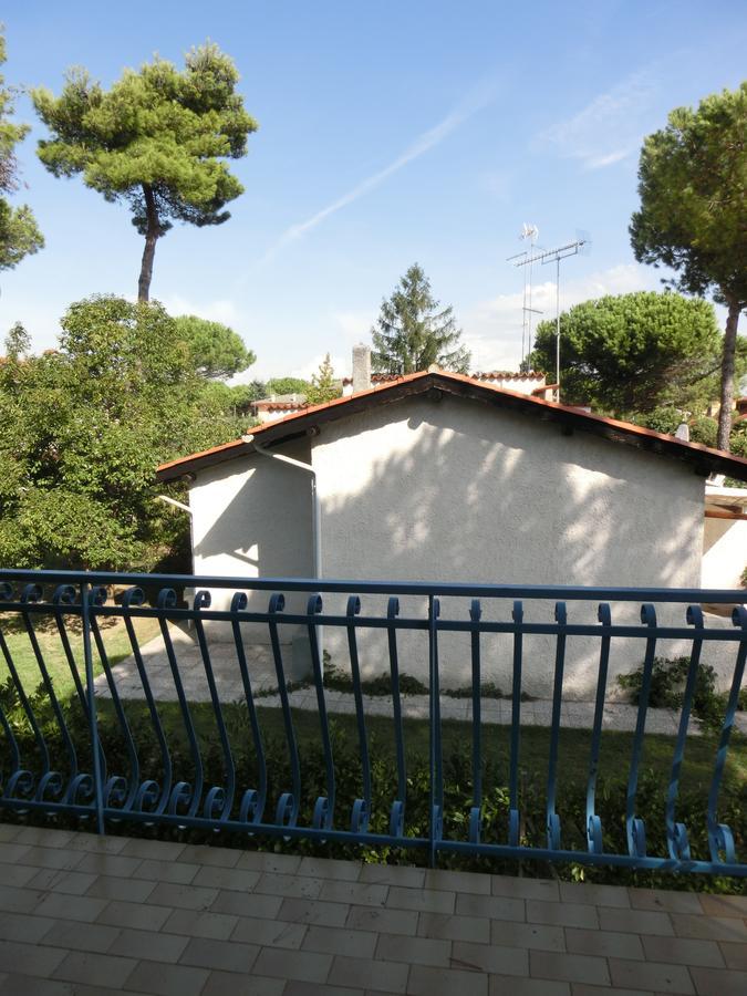 Villa Rosina Bibione Exterior photo